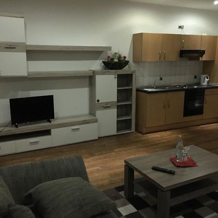 Hotel Friesenhof Westoverledingen Екстер'єр фото