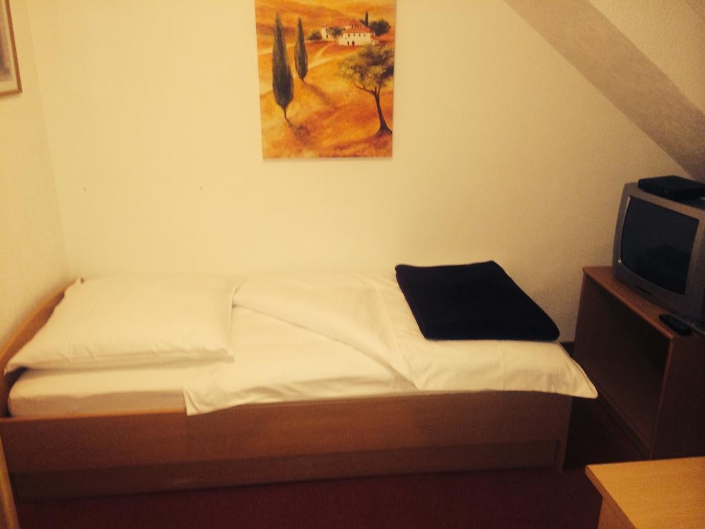 Hotel Friesenhof Westoverledingen Номер фото