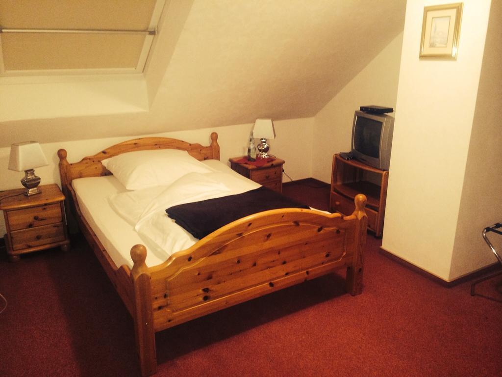 Hotel Friesenhof Westoverledingen Номер фото